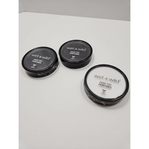Lot of 3 - Wet n Wild Paint Pot Peintures- 2 black, 1 white - Picture 1 of 6
